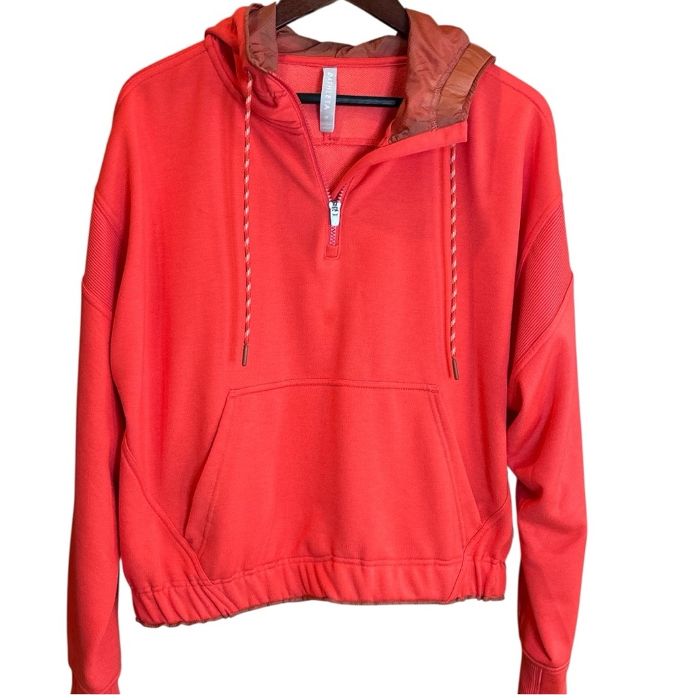 Athleta Ascend Warm Up 1/4 Zip Pullover Hoodie in Coral- size M